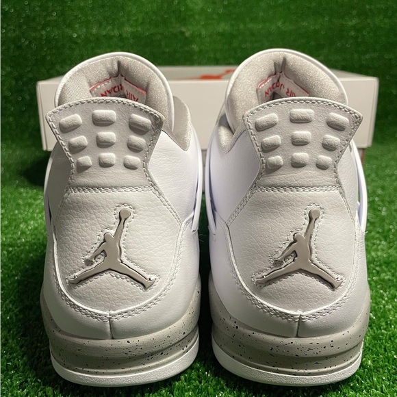 Jordan 4 - Picture 6 of 6
